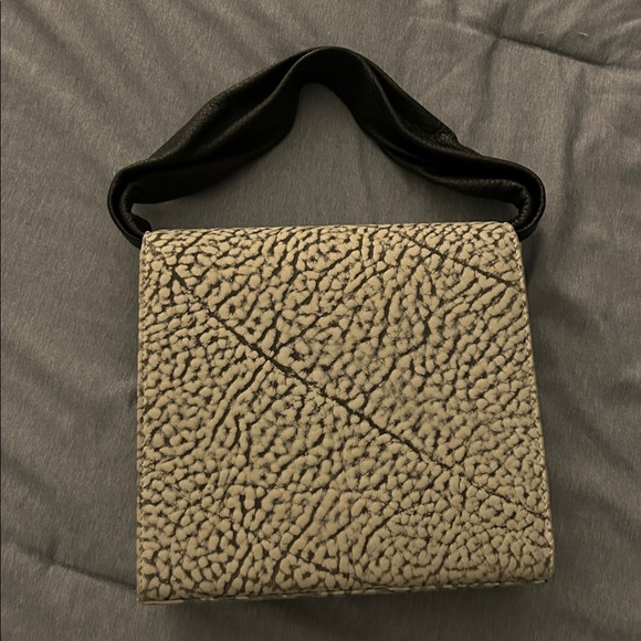 NWT TSATSAS RHEI Handbag in Marbled Nubuck - Picture 4 of 9